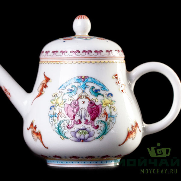 Teapot # 26292, Jingdezhen porcelain, hand painting, 170 ml.